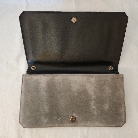 70s Suede Clutch Purse - Picture 6 of 11